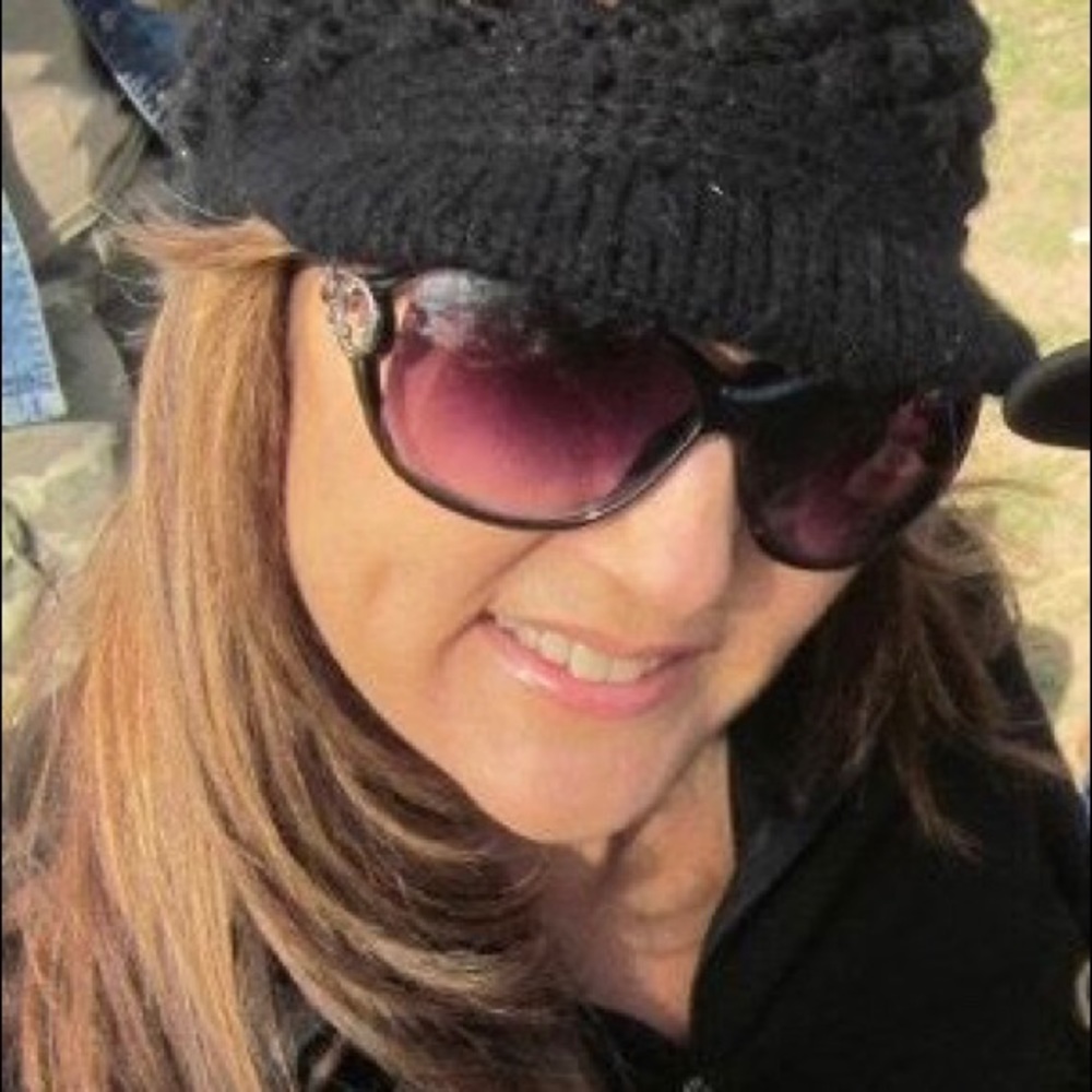 Meet your Posher, Stephani